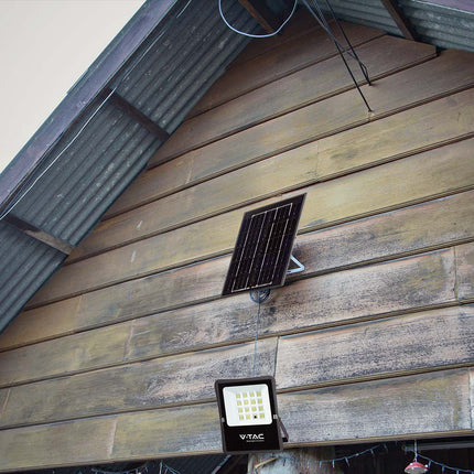 Projetor Solar LED de 2400lm, Controlo Remoto, Temperatura de Cor 6400K